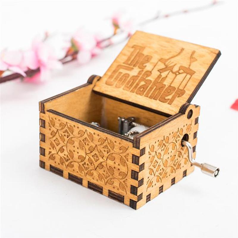 MusicBox - Hand Crank Wooden Music Box