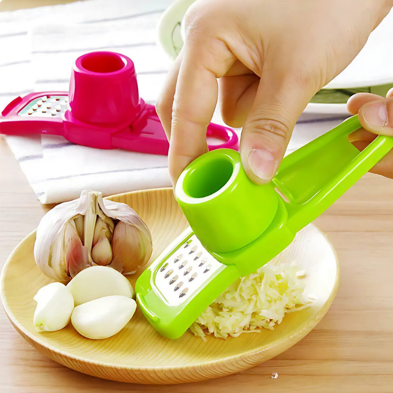 Globetrek° GarlicGrinder 1+1 FREE: Quick Crush Garlic Manual Grinder Tool