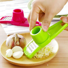 Globetrek° GarlicGrinder 1+1 FREE: Quick Crush Garlic Manual Grinder Tool