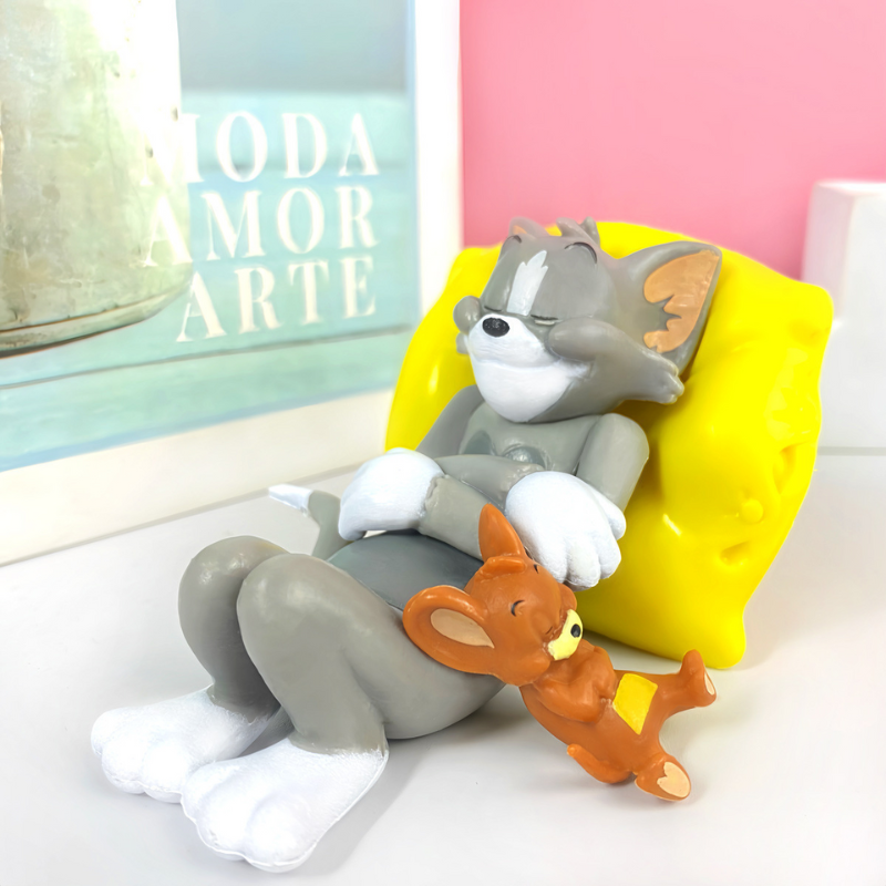 CarCharm 1+1 FREE: Tom And Jerry Playful Dashboard Ornament