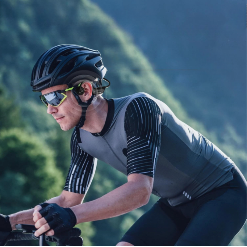 FlexHeadphone: Flexible Bone Conduction And Ear-Free Wireless Headphone