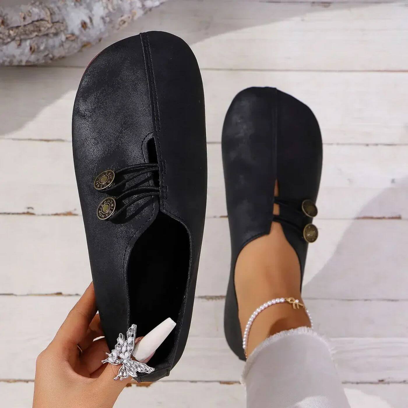 Happy™ CozyStep: Flexible Fit Round Toe Slip-On Comfortable Shoes