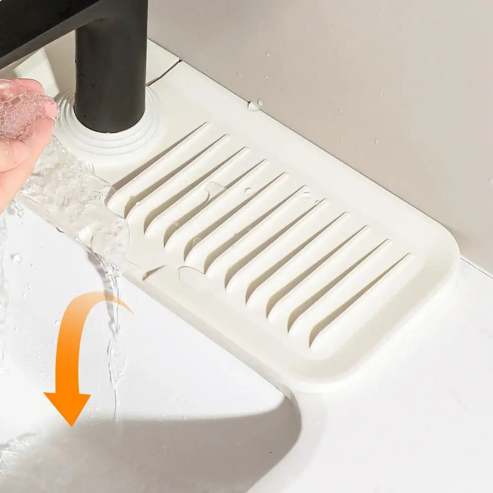 Globetrek° SplashGuard: Kitchen Sink Silicone Water Shield