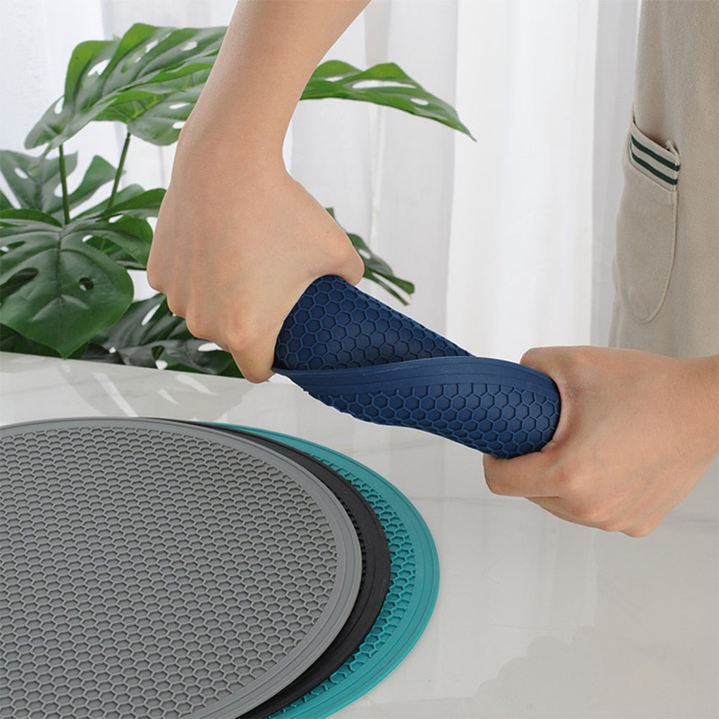 Globetrek° ProtectivePad - Versatile Heat Resistant Protective Mat