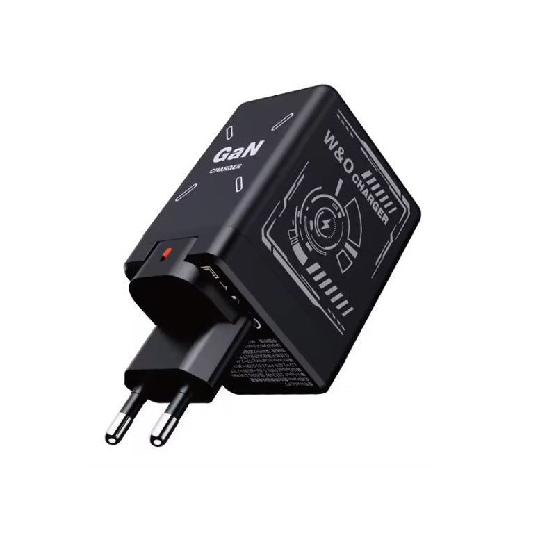 DualCharger: Fast Charging Dual Retractable Cable Travel Charger