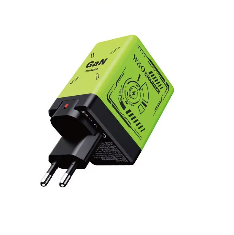 DualCharger: Fast Charging Dual Retractable Cable Travel Charger