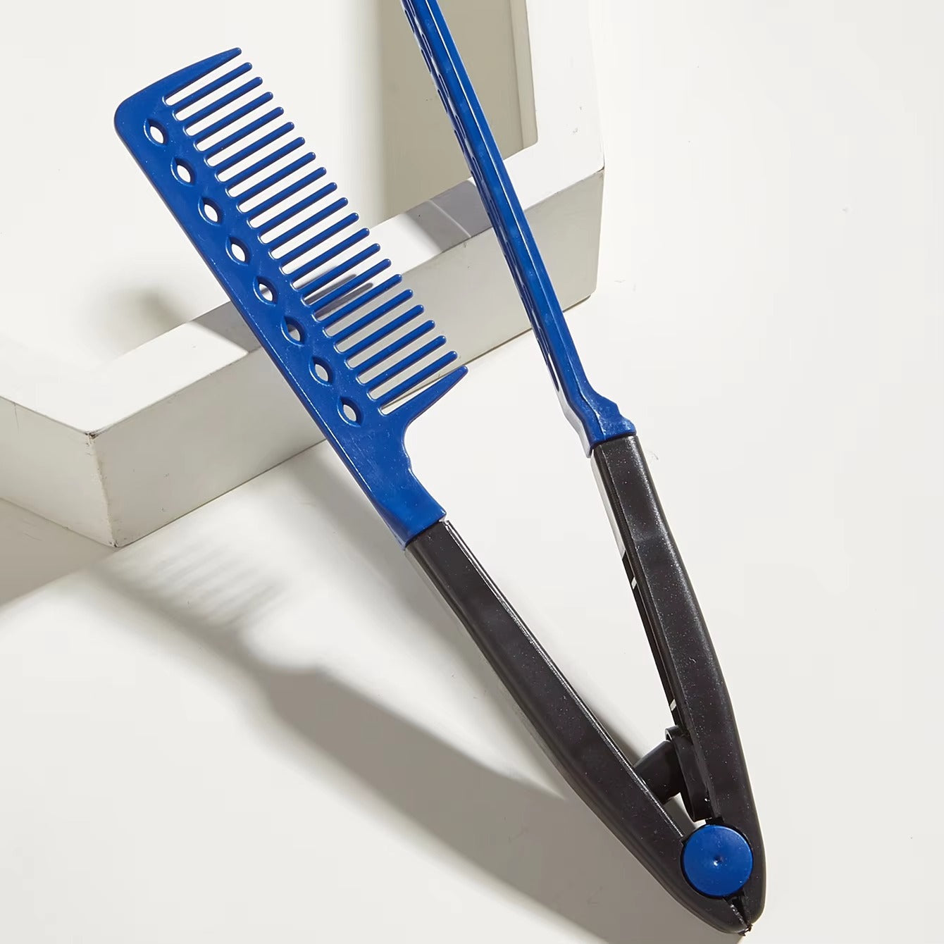 Rose® V-ShapedComb 1+1 FREE: Heat-Resistant V-Shaped Hair Styling Comb