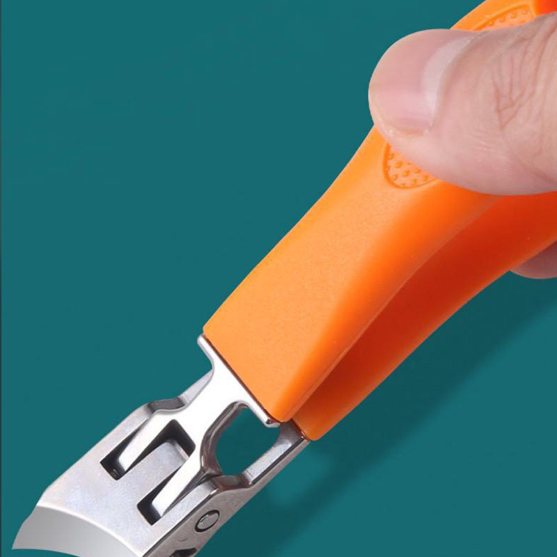 Globetrek° NailCutter 1+1 FREE: Durable Easy Cutting Angled Nail Cutter